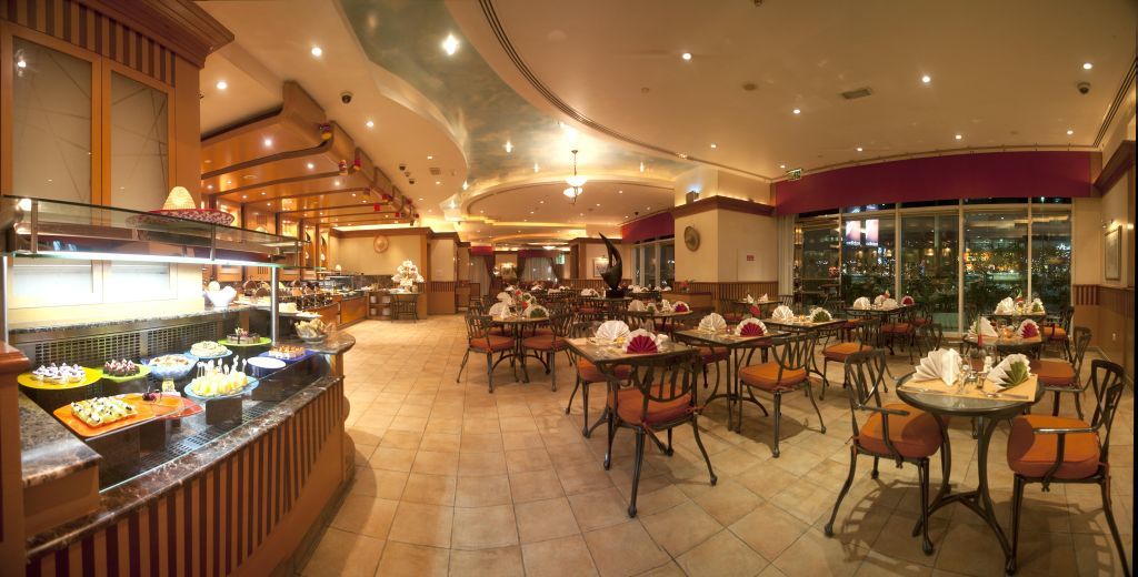 Al Maha Arjaan By Rotana Aparthotel Abu Dhabi Restaurant bilde